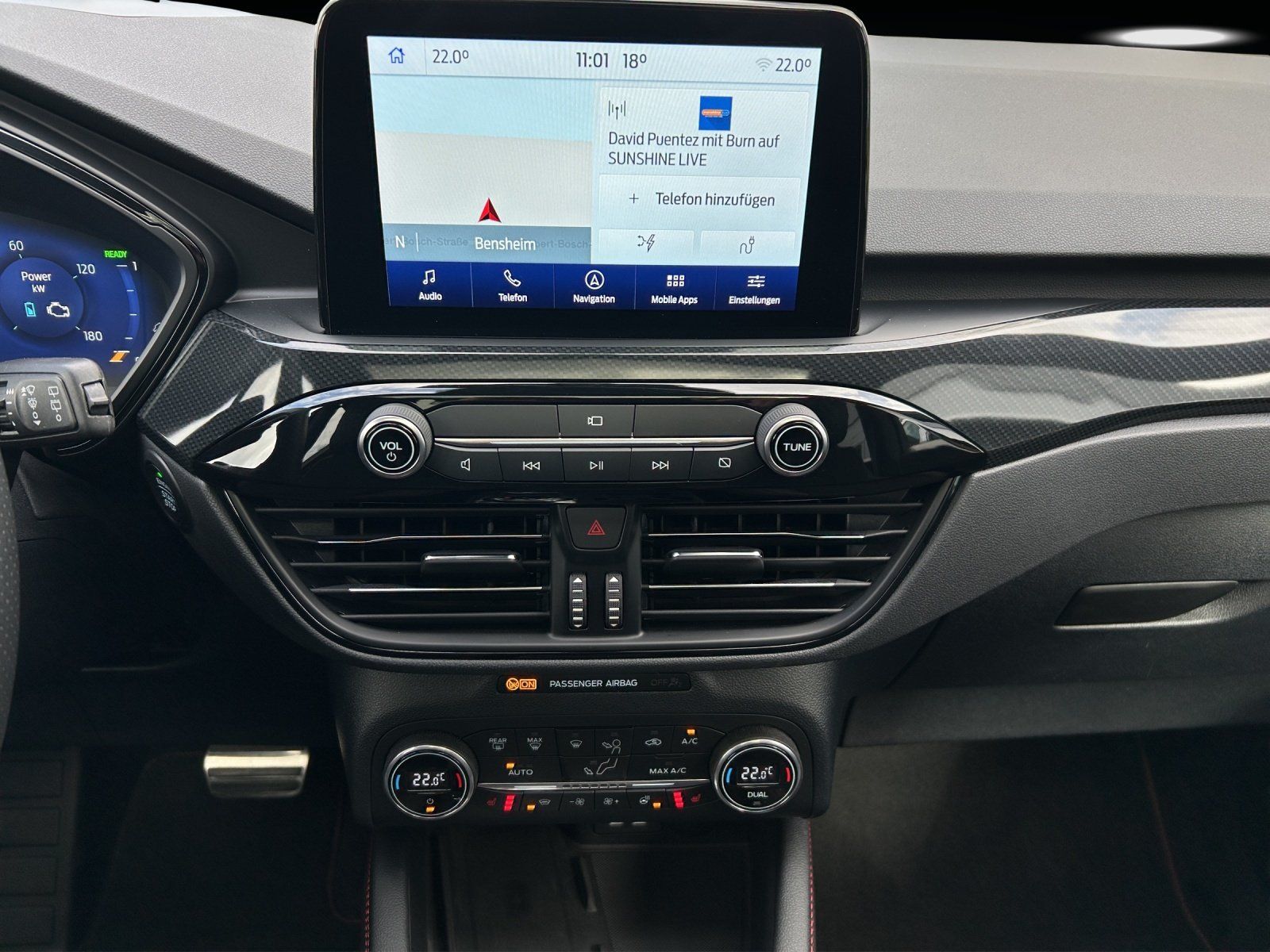 Fahrzeugabbildung Ford Kuga 2.5 PHEV ST-Line X Aut./LED/ACC/PANO/KAMERA