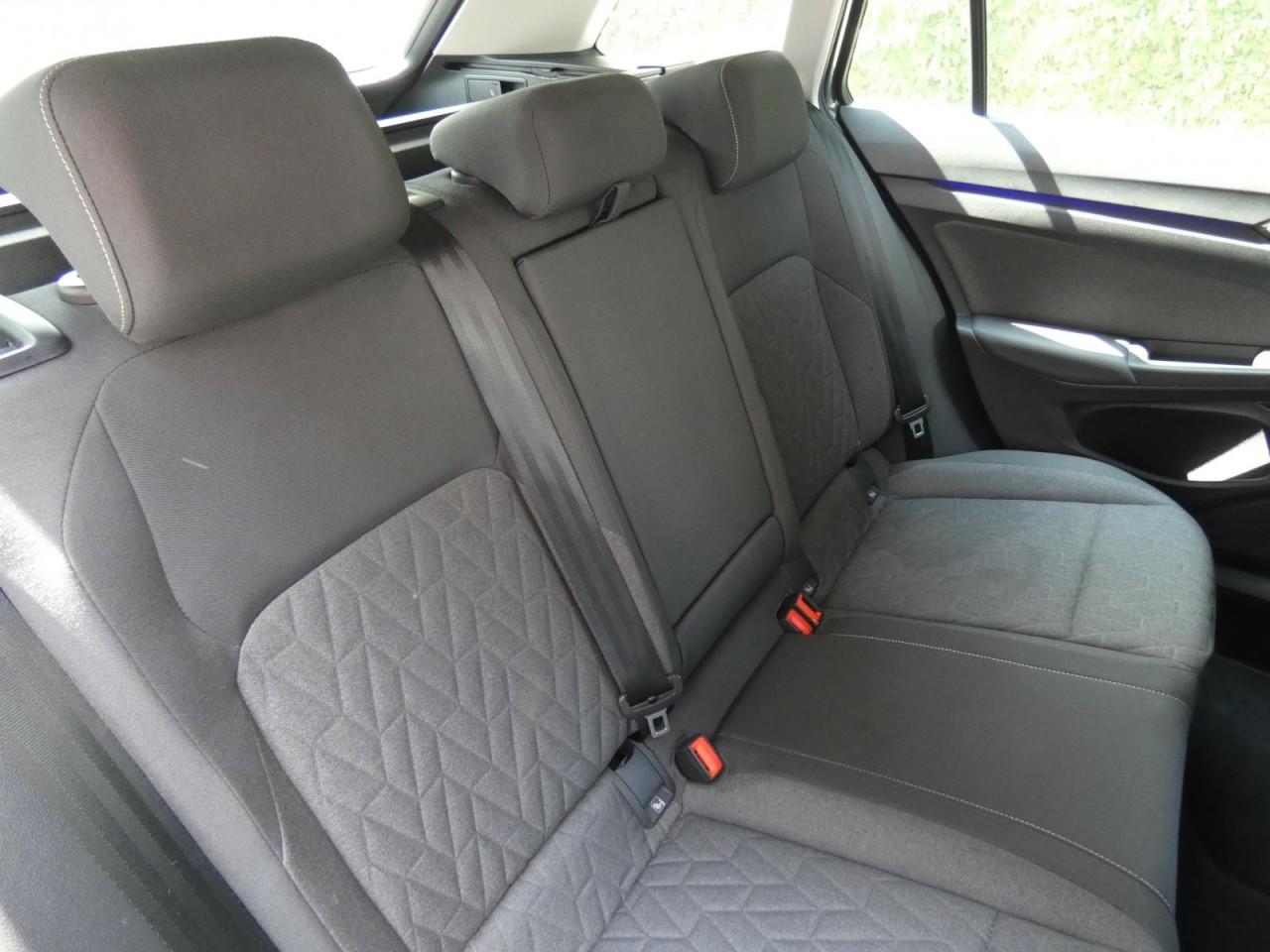 Volkswagen Golf VIII Variant 2.0 TDI Life LED SHZ PDC ACC A, миниатюра 5