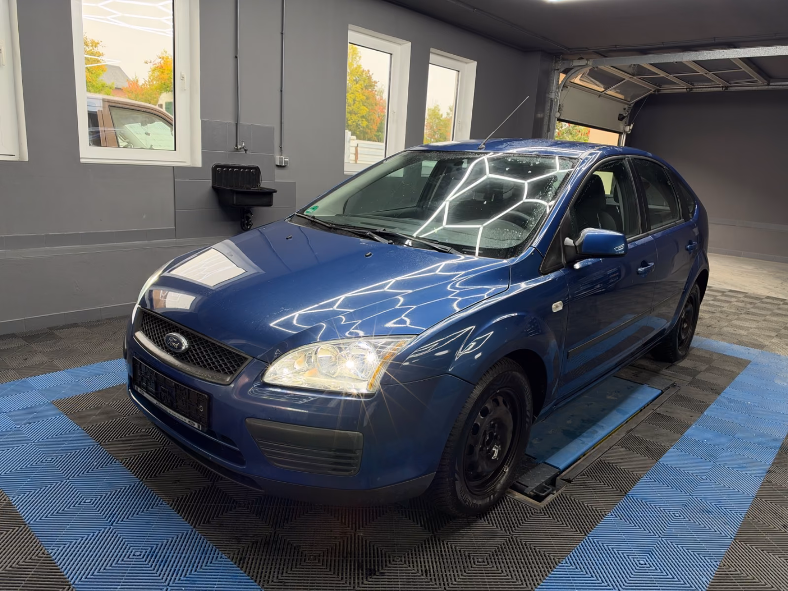 Ford Focus Lim. Fun X*Service neu*TÜV 11/2027*