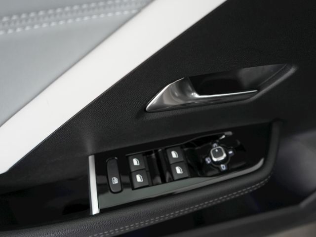 Astra L ST ELEGANCE CDTi AT+NAVI+SITZ-/LENKRADHE