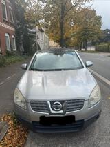 Nissan Qashqai 2.0 J10 - Nissan Qashqai: J10