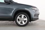 Skoda KAROQ AMBITION 1.5TSI 1.HAND -WENIG KILOMETER- - Skoda Karoq in Braunschweig