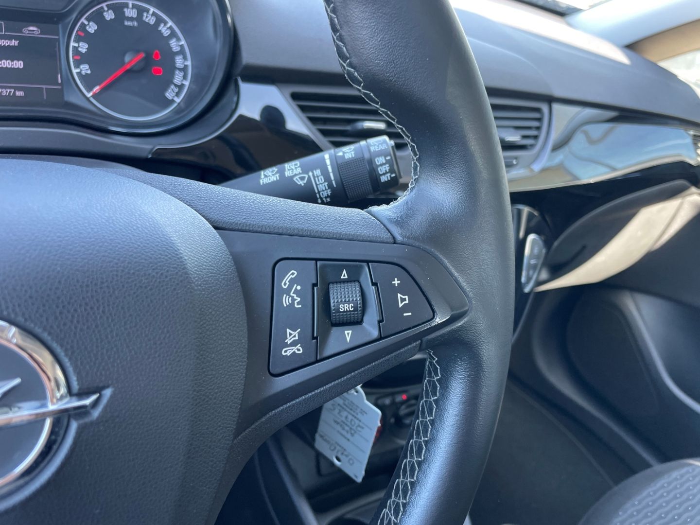 Fahrzeugabbildung Opel Corsa-e Klima Bluetooth Tempomat Lichtsensor
