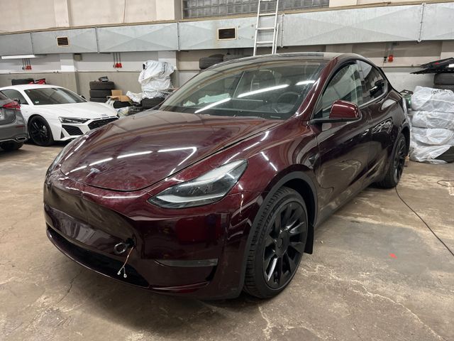 Tesla Model Y Long Range Dual AWD AUTOPILOT