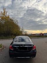 Mercedes-Benz E 220 d 4MATIC AMG Line Autom. AMG Line - Mercedes-Benz E 220 Gebrauchtwagen in Lübeck