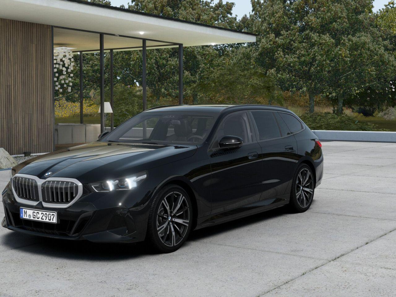 BMW 520d xDr T M SPORT AdLED,AHK,Pano,StHz,HUD,St+Go