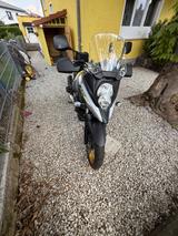 Suzuki V Strom 650 XT - SUZUKI GELB