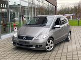 Mercedes-Benz A 150 5TÜR/SHZ/KLIMA/ - graue Mercedes-Benz A 150