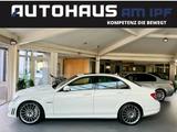Mercedes-Benz C63 V8 AMG PERFORMANCE PACKAGE - Mercedes-Benz: AMG Package