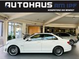 Mercedes-Benz C63 V8 AMG PERFORMANCE PACKAGE - Mercedes-Benz: Package AMG