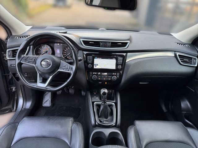 Fahrzeugabbildung Nissan QASHQAI 1.2 DIG-T 6MT 4x2 N-Connecta Design BF A
