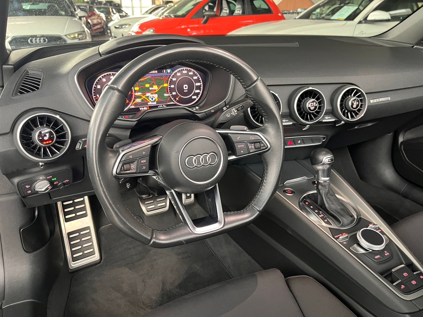 Fahrzeugabbildung Audi TT Roadster  45 TFSI quattro S line S tronic LED