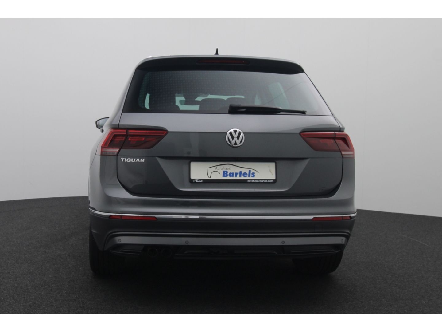 Fahrzeugabbildung Volkswagen Tiguan Highline BMT Start-Stopp ACC 3-Klimaautom