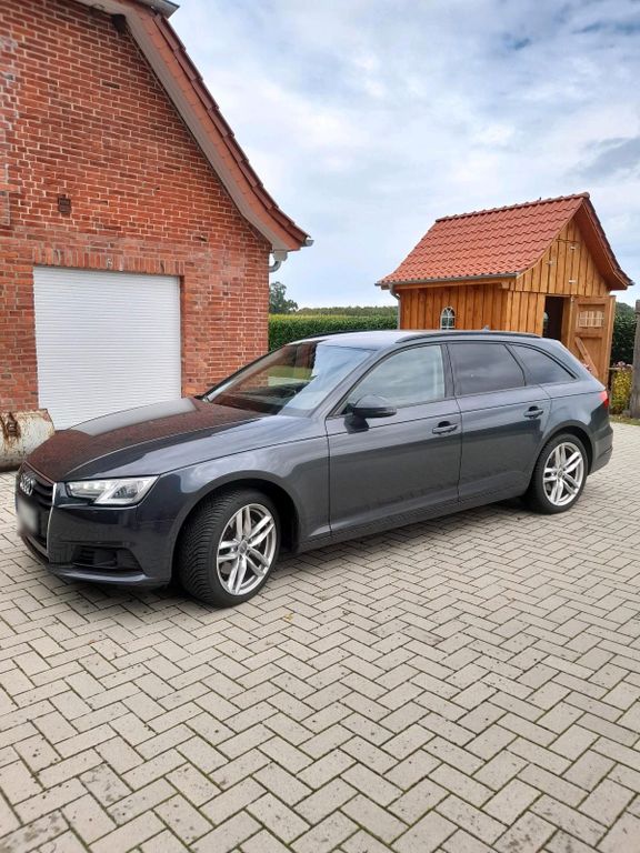Image of Audi A4