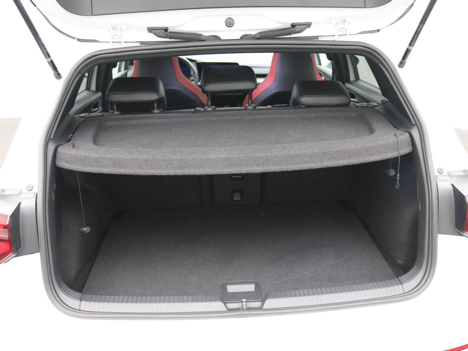 Volkswagen Golf - Bild 10