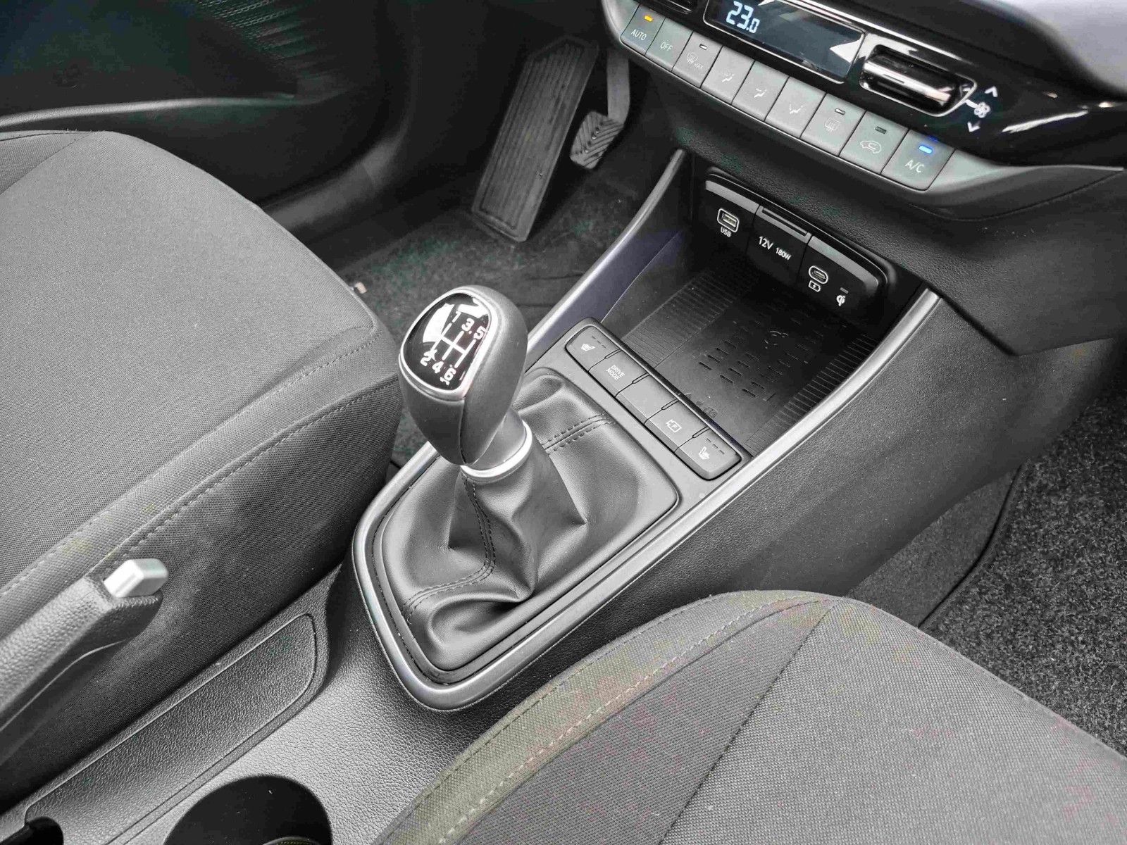 Hyundai i20 – Bild 18