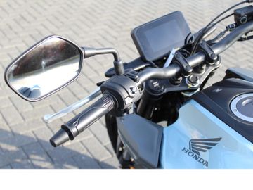 Honda CB125R