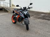 KTM Duke 390 - KTM BLAU