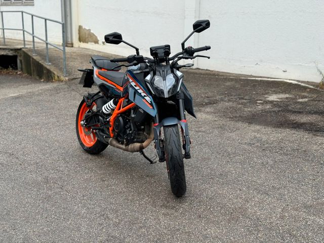 KTM Duke 390