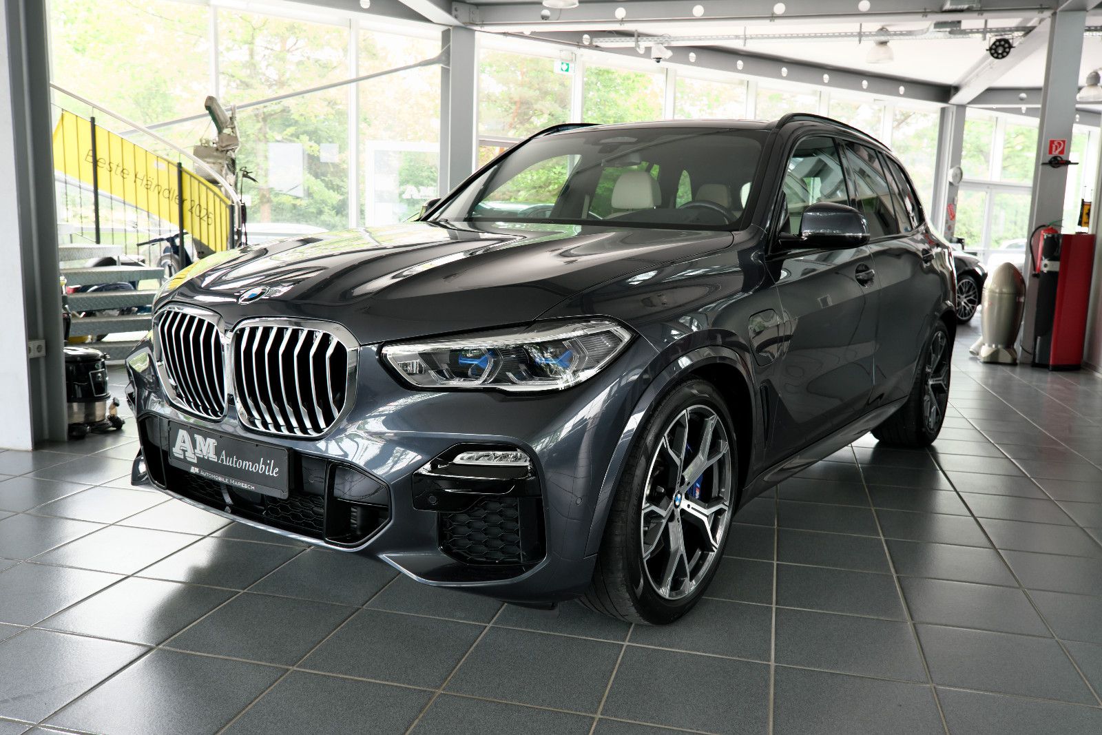 BMW X5 xDrive 45e M Sport Pano AHK Laser DeutschesFZ