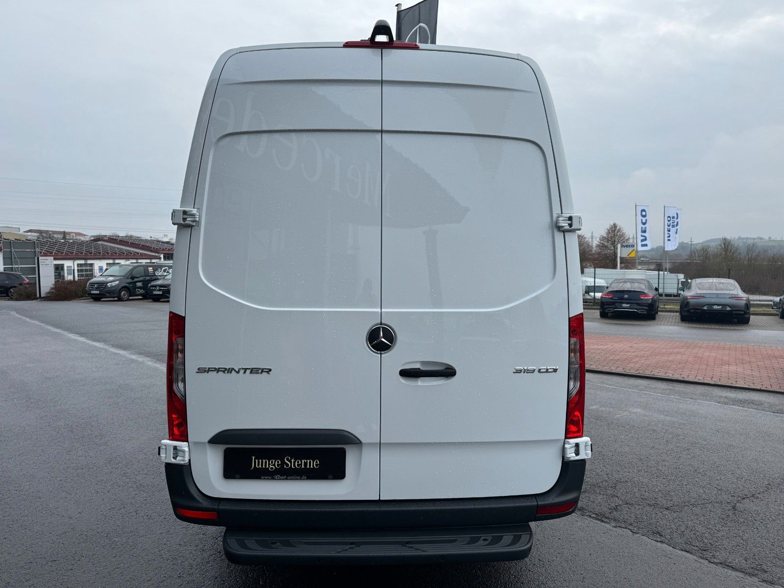 Fahrzeugabbildung Mercedes-Benz Sprinter 319 CDI 4325 Klima Kamera LED