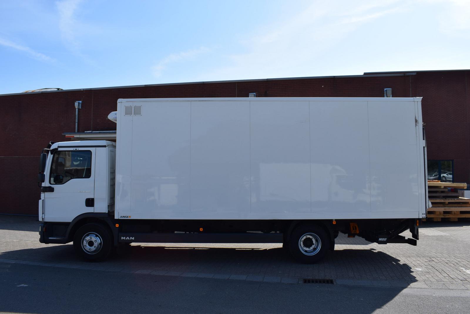 MAN TGL 8.180 Koffer 6,20mLBW 1000KG Klima 