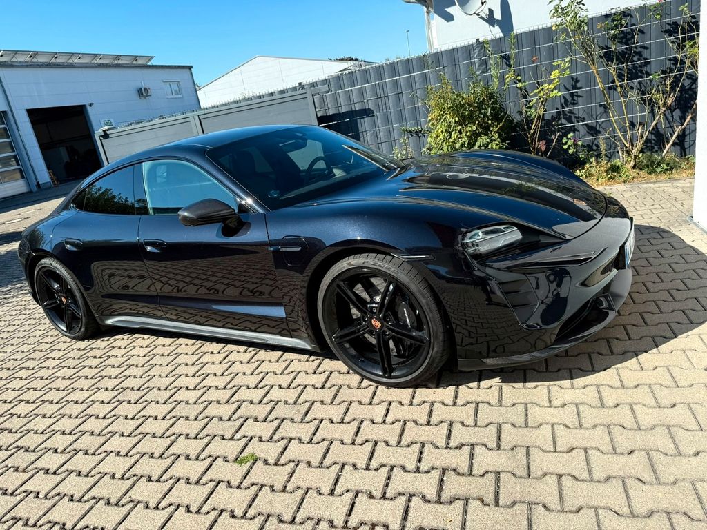 Image of Porsche Taycan