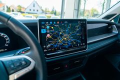 VW Tayron 1.5 eTSI Life/ AHK/ IQ DRIVE/ PANO/ ACC VW Tayron 1.5 eTSI Life/ AHK/ IQ DRIVE/ PANO/ ACC