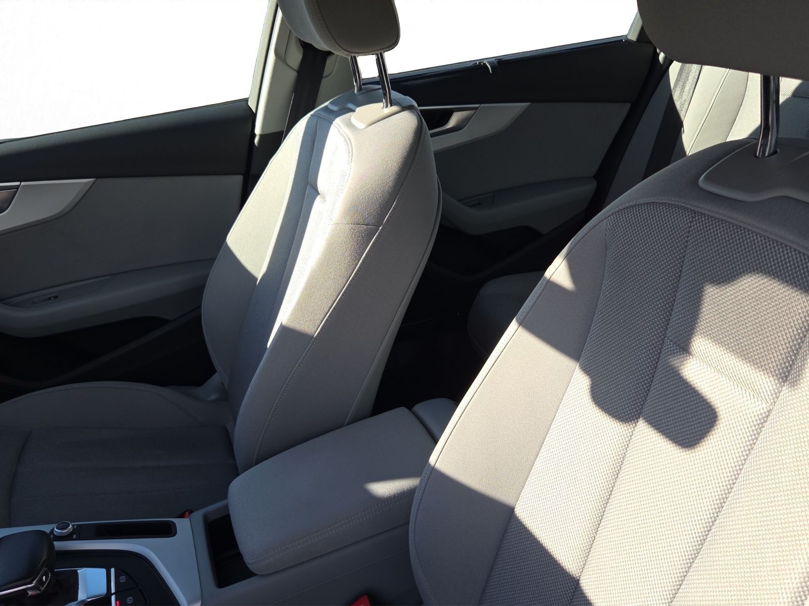 Audi A4 - Bild 10