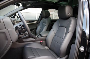 Porsche Cayenne*21",Luft,ACC,BOSE,Pano,Beifahrerdisplay*