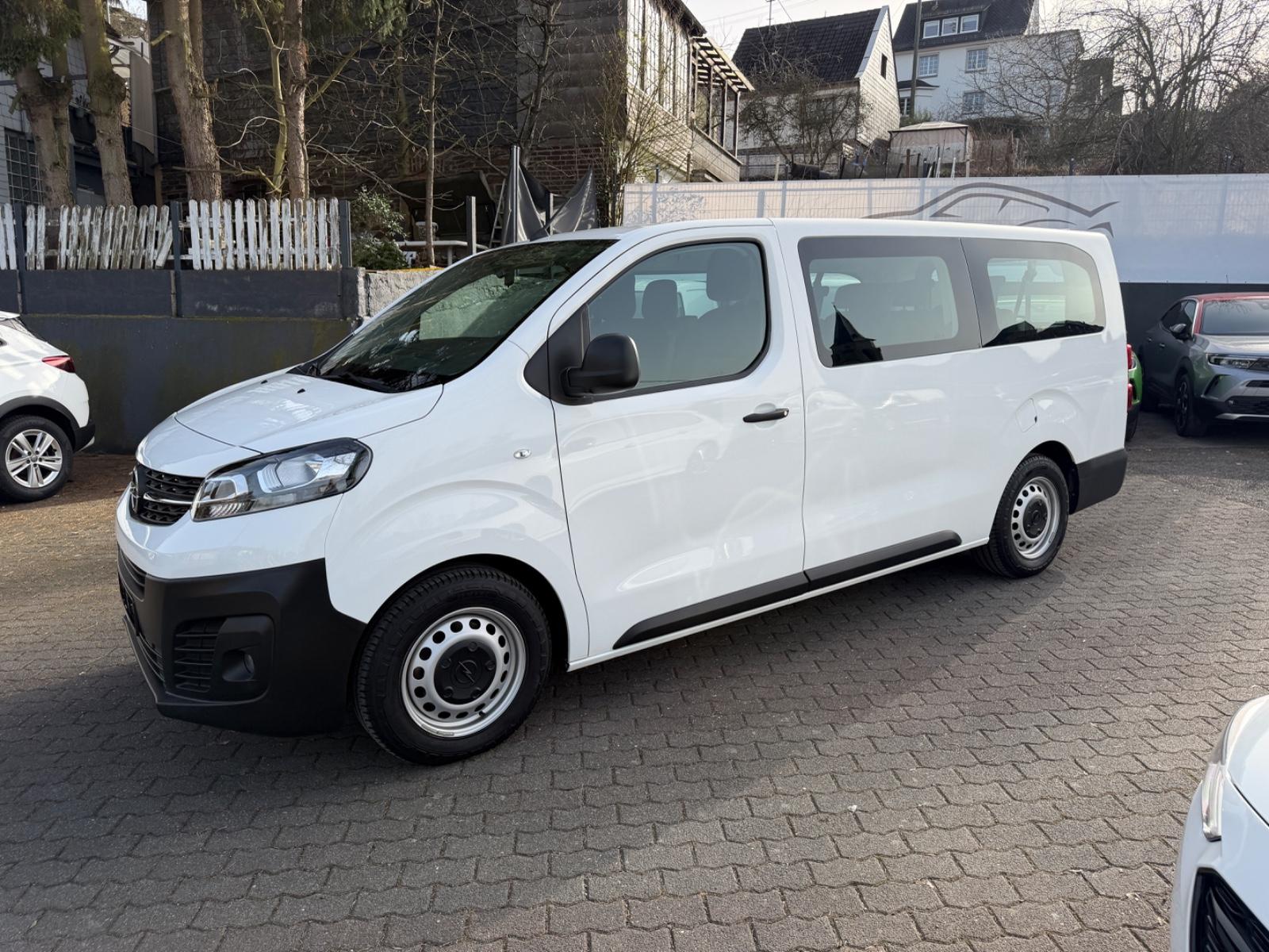 Opel Vivaro  L3 9Sitz/180°KAM/CARPL/DAB/TEMP