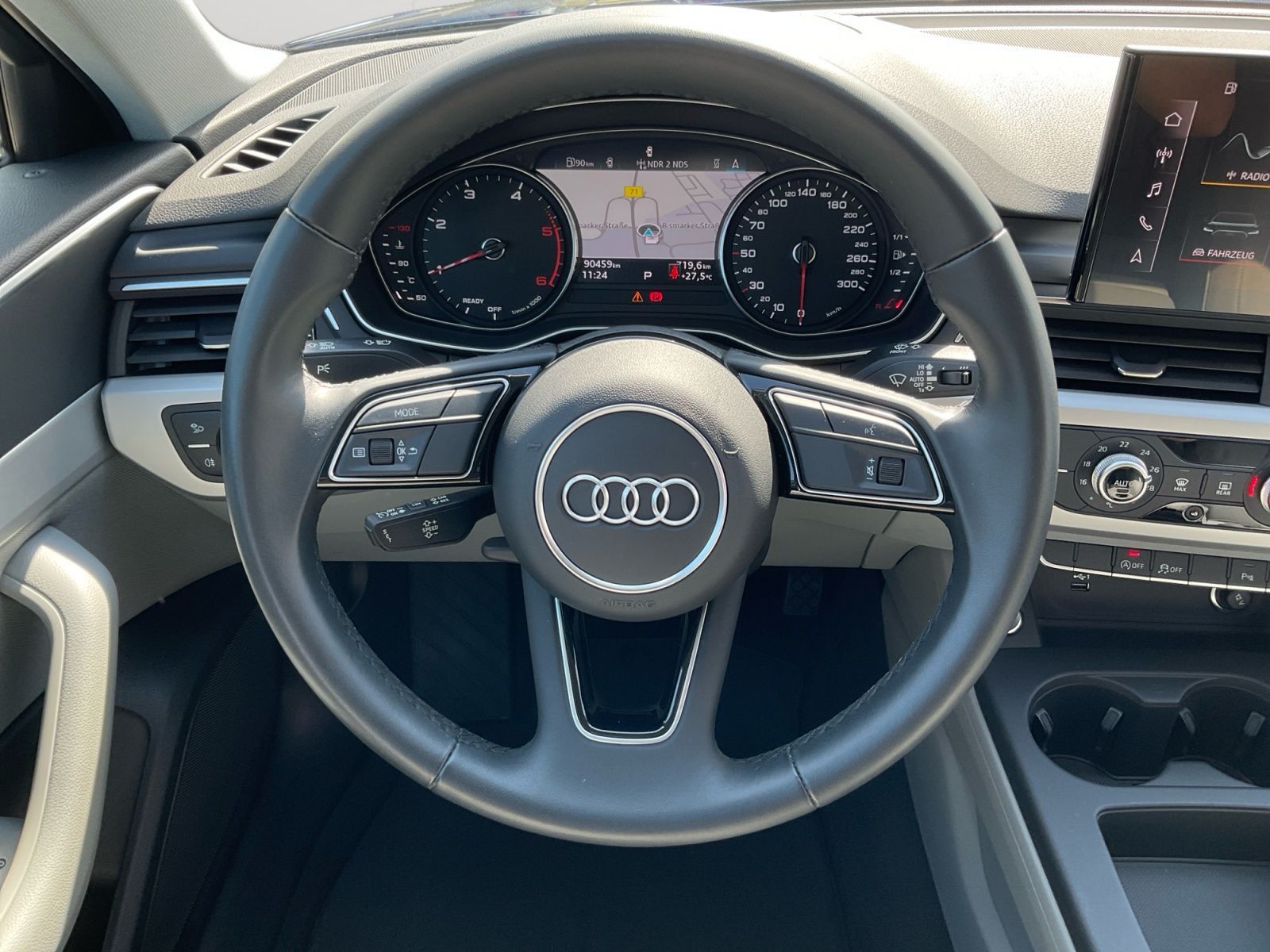 Audi A4 - Bild 13