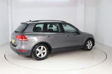 Volkswagen Touareg - 5
