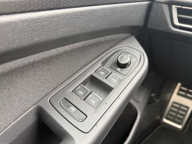 Golf GTI 8 VIII 2.0 TSI Navi HarmanKardon