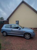 Nissan Almera - gebrauchte Nissan Almera aus dem Jahr 2005