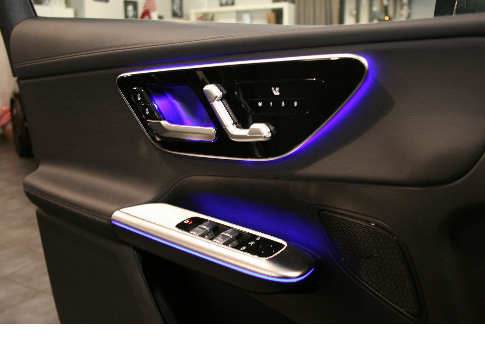 Fahrzeugabbildung Mercedes-Benz GLC 300 4M AMG Line Plus *Standheiz.*AHK*Memory*