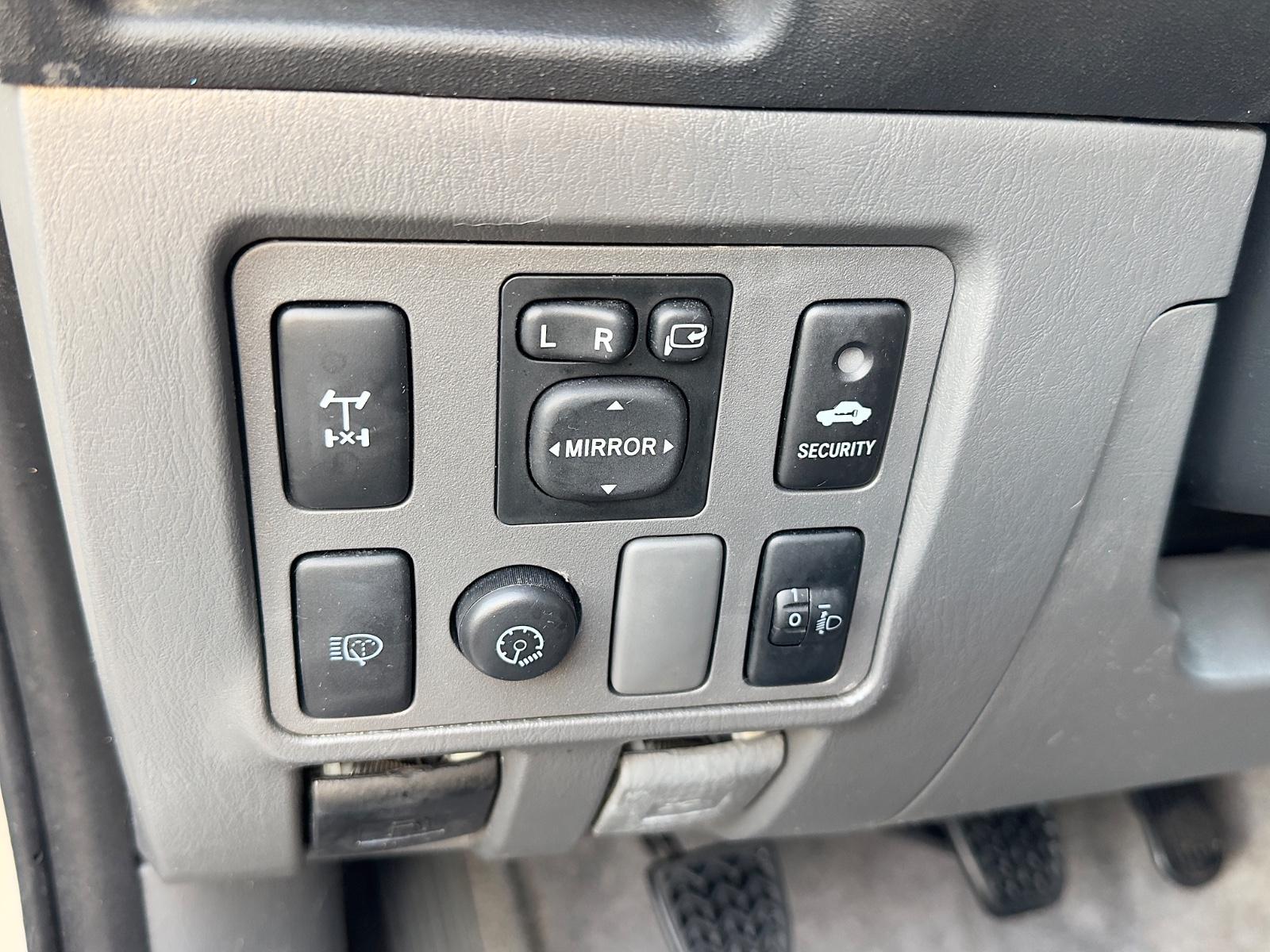 TOYOTA HILUX DOUBLECABINE 2.5 D-4D 145CH 4X4