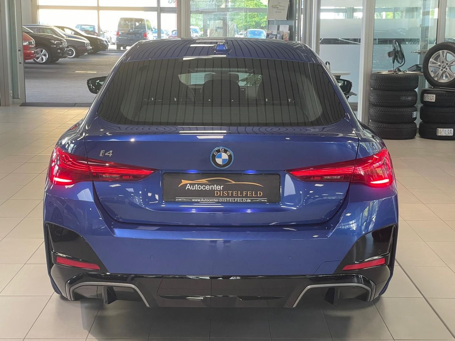 BMW i4 eDrive40 M Sport Blackline Adaptive LED AHK foto 4