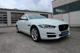 Jaguar XE Pure AWD - Jaguar XE: Pure