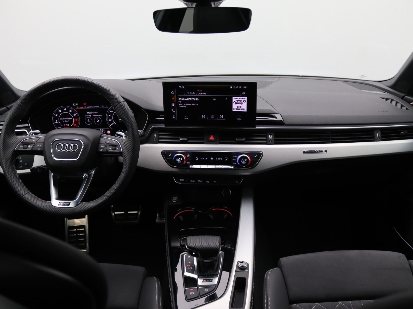 Audi RS4 - Bild 11