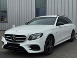 Mercedes-Benz E 300de AMG Line Distro Burmes HUD Ambilig Night - Hybrid (Diesel/Elektro): Alcantara, Kombi