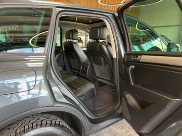 MYAUTOCENTER – Gebraucht- und Jahreswagen mit Werkstattservice in Pfaffenhofen Volkswagen Touareg *MEMORY*PANO*KEYLESS*AHK*StandHZ*PDC*