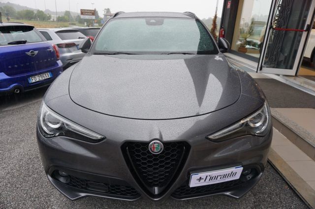 Alfa Romeo ALFA ROMEO Stelvio 2.2mjt210 AT8 Q4 VELOCE