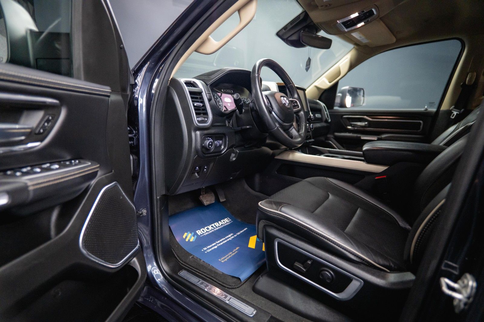 Fahrzeugabbildung Dodge RAM 5.7 V8 HEMI 4x4 NIGHT-Paket LARAMIE 22 Zoll