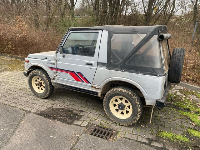 Suzuki SJ Samurai 4x4