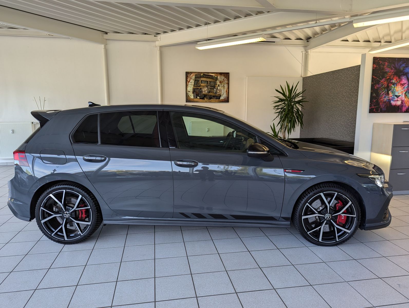 Fahrzeugabbildung Volkswagen Golf GTI Clubsport IQ.DRIVE Cam Black-Style 19"