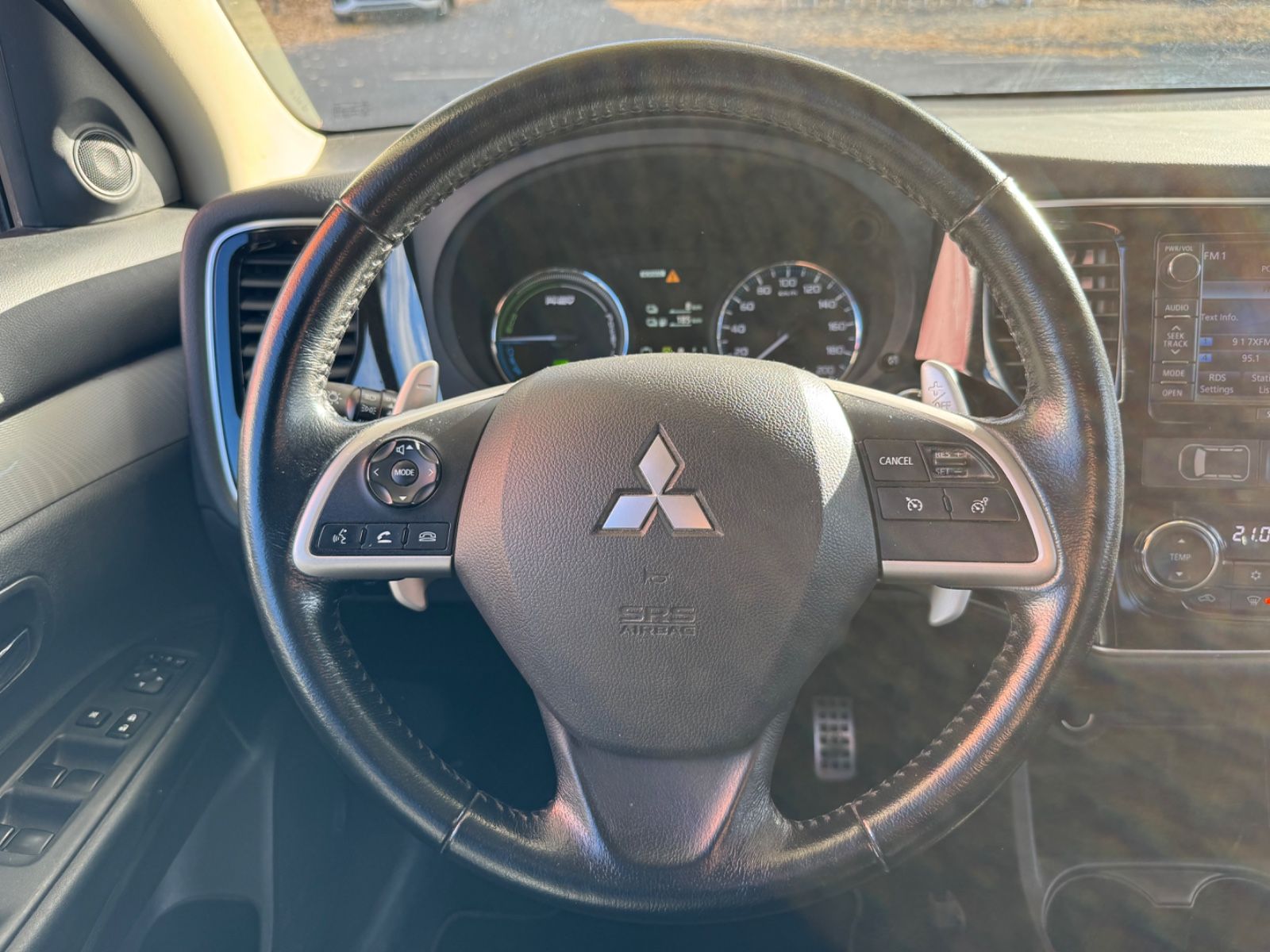 Fahrzeugabbildung Mitsubishi Outlander PHEV Intense 4WD*KEYLESS*KAMERA