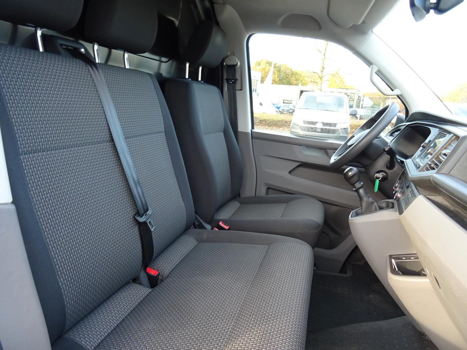 Volkswagen T6.1 Transporter Kasten AHK PDC Kamera Klima