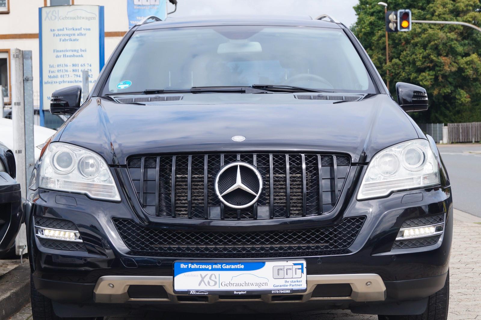 Mercedes-Benz ML 350 CDI 4Matic V6 211 ch – Pack Sport – Toit ouvrant – Cuir – 180 100 km