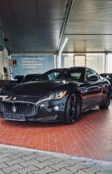 Maserati Granturismo 4.7 V8 S S - Maserati Granturismo von privat